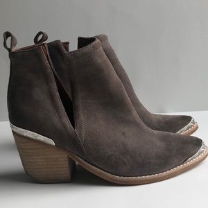 Jeffrey Campbell Cromwell Taupe Suede Booties 7